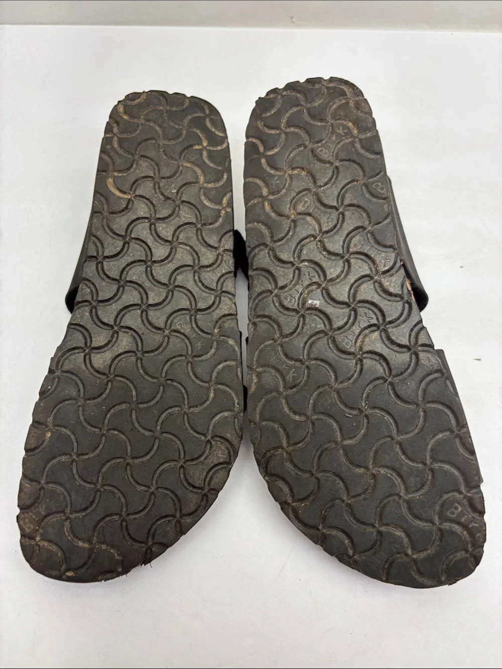 Birkenstock Black Dual-Strap Women’s Sandals with Buckles, SZ 9, box 43